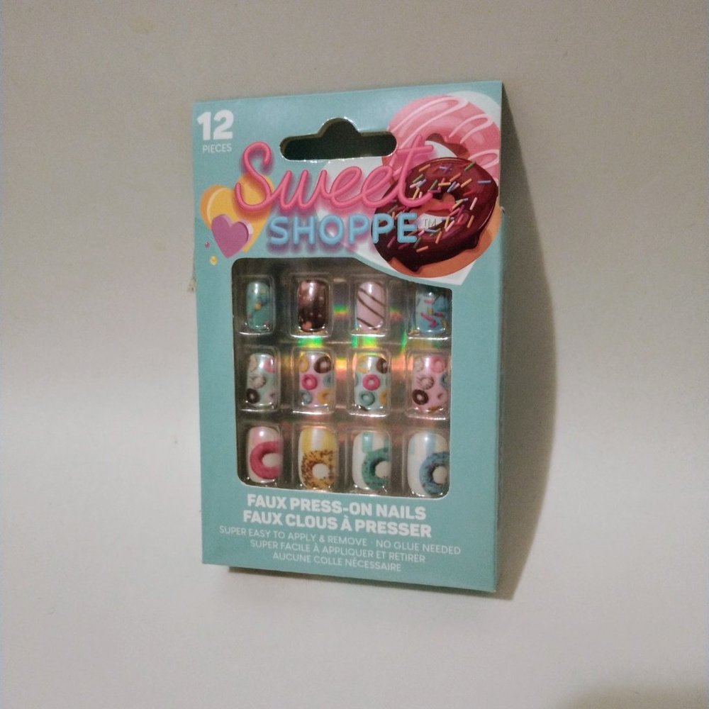Kids Faux Press On Nails